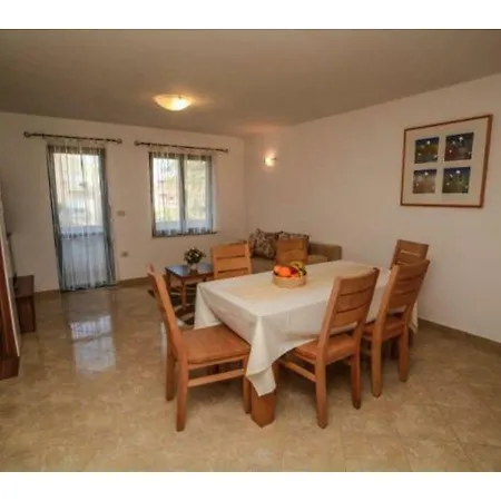 Apartment Balota